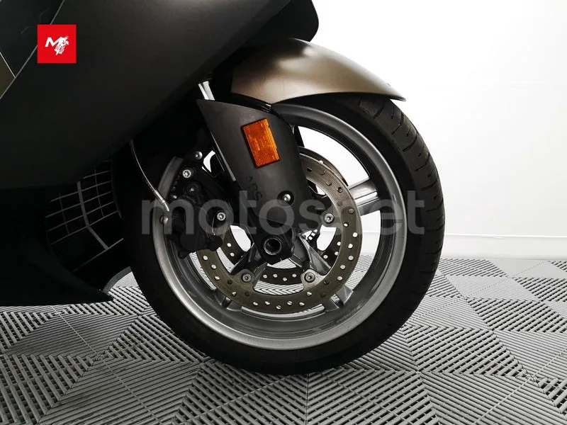 BMW C 650 GT - Vista 12