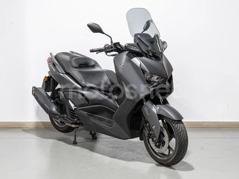 Yamaha XMAX 125 - Vista 12