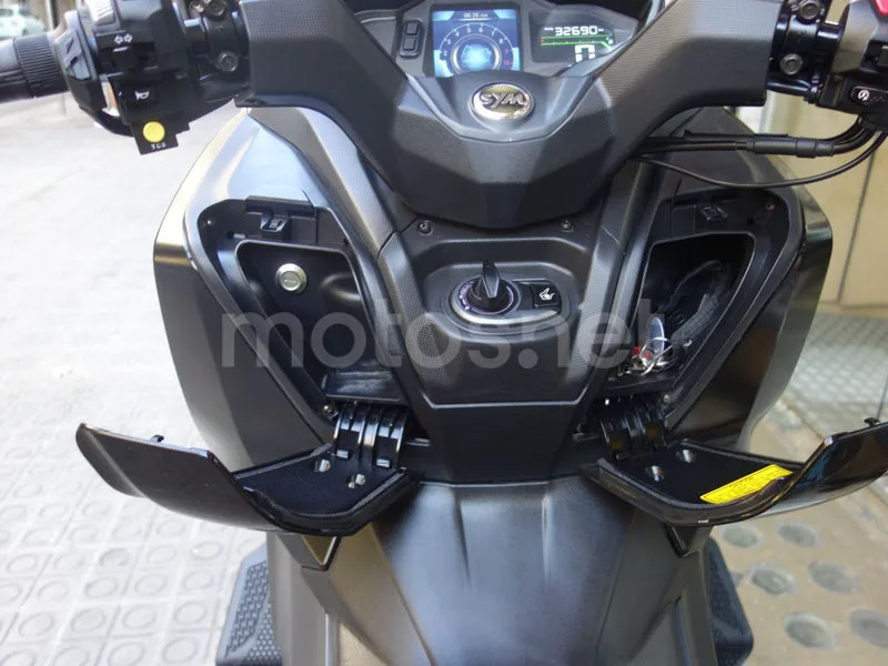 SYM Maxsym TL 508 - Vista 17