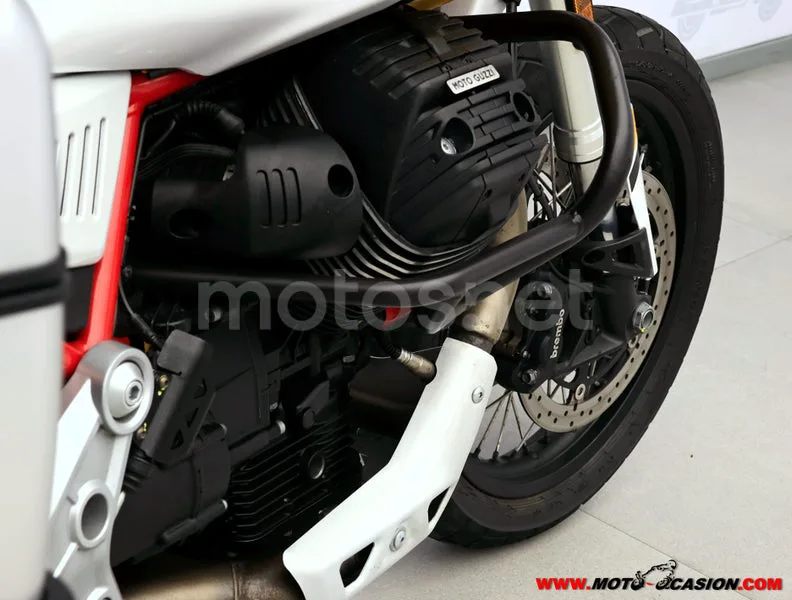 Moto Guzzi V85 TT - Vista 5