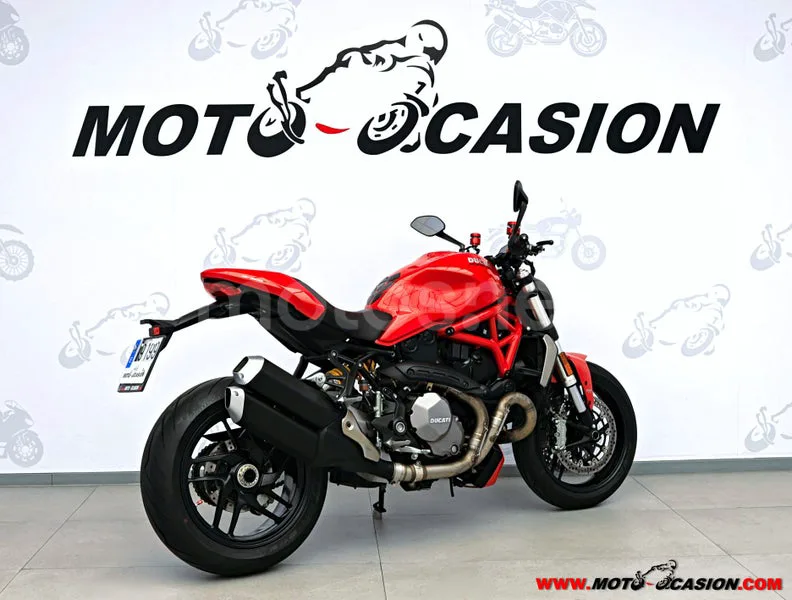 Ducati Monster 1200 - Vista 3