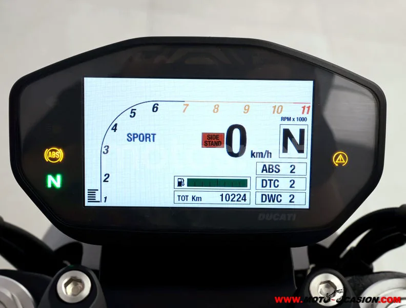 Ducati Monster 1200 - Vista 6