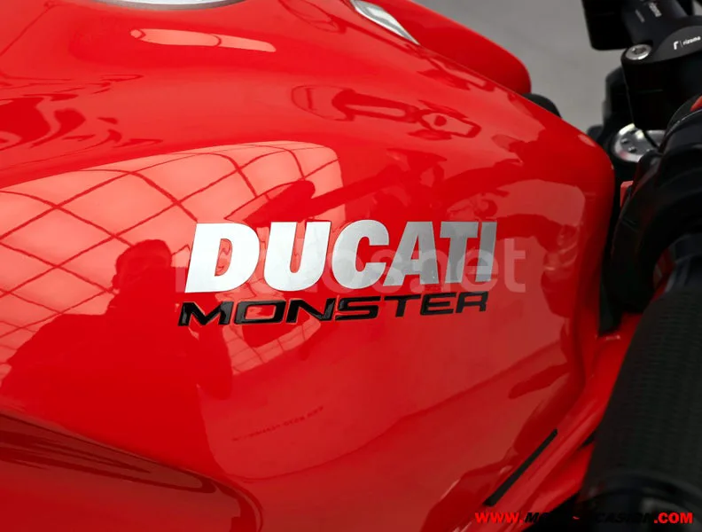 Ducati Monster 1200 - Vista 9