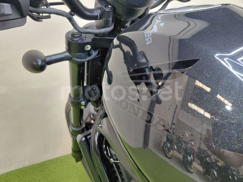 Honda Rebel 1100 - Vista 11