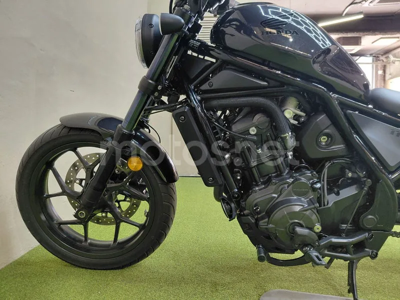 Honda Rebel 1100 - Vista 12