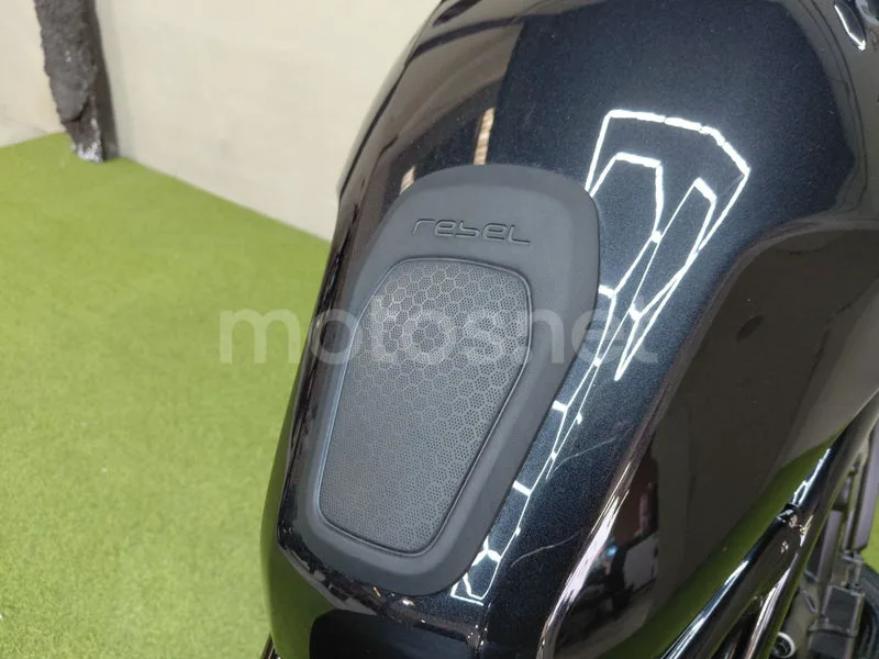 Honda Rebel 1100 - Vista 10