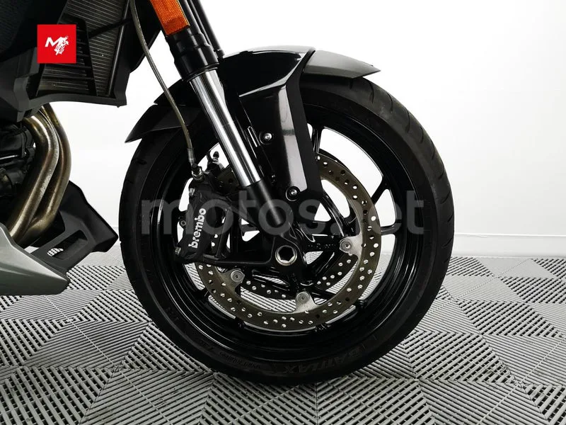 BMW F 900 XR - Vista 12