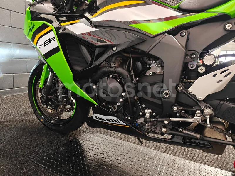 Kawasaki Ninja ZX-6R - Vista 13