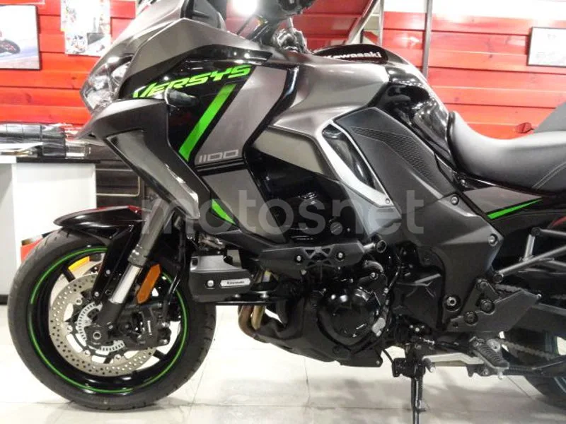 Kawasaki Versys 1100 - Vista 6