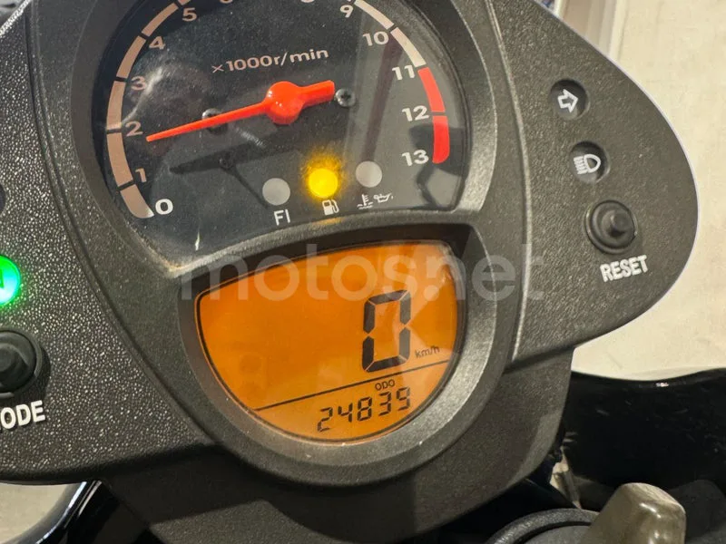 Kawasaki ER-6n - Vista 14
