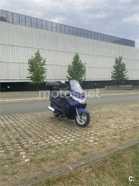 Suzuki Burgman 400 - Vista 5