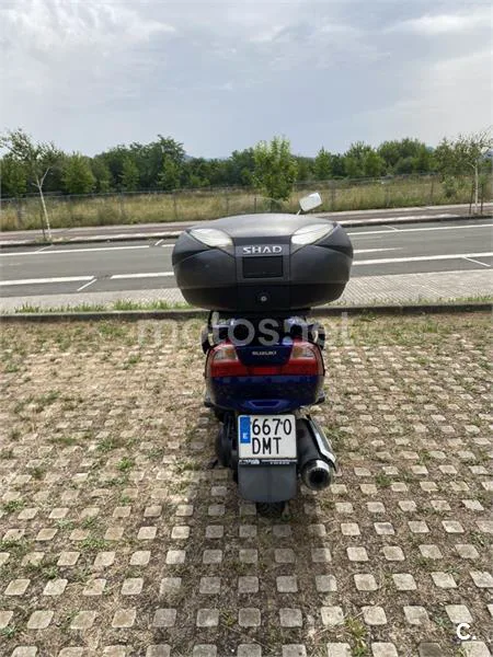 Suzuki Burgman 400 - Vista 7