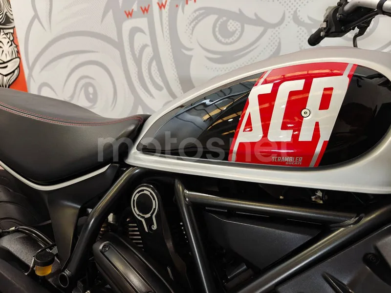 Ducati Scrambler - Vista 17