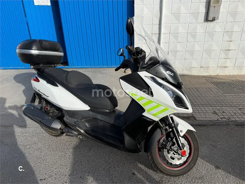 Kymco Super Dink 300 - Vista 4