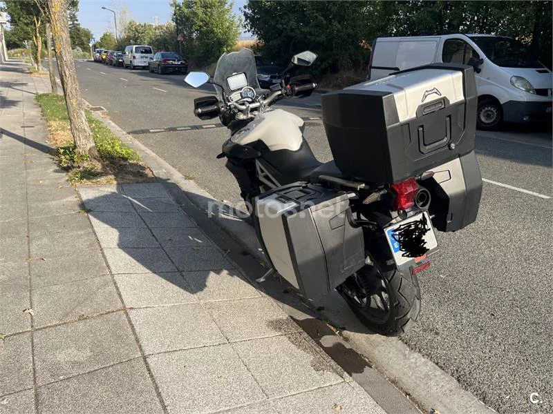 Triumph Tiger 800 3260 € 2011 Navarra - 1