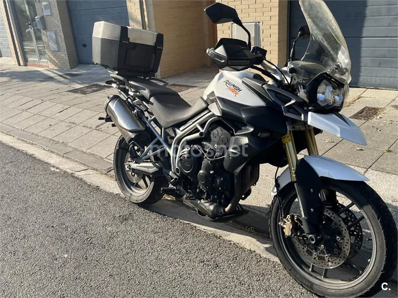 Triumph Tiger 800 - Vista 6