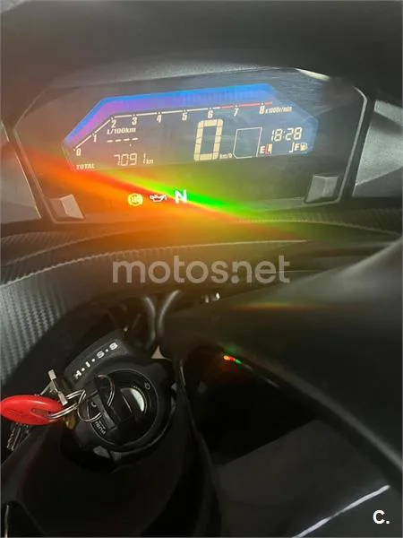 Honda Integra 750 S - Vista 12