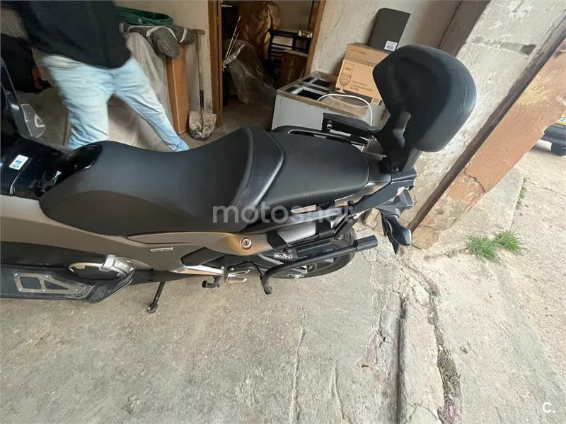 Honda Integra 750 S - Vista 4