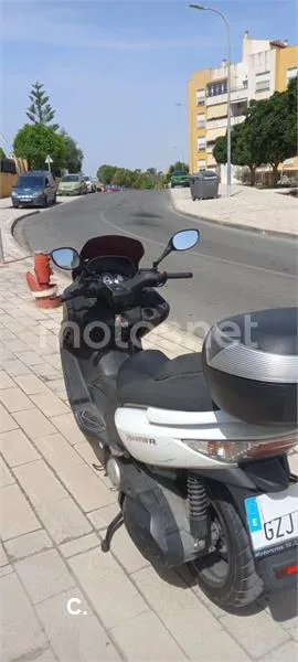 Kymco Xciting 500R - Vista 5