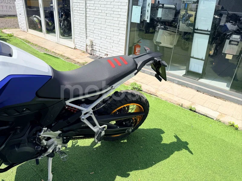 BMW F 900 GS - Vista 18