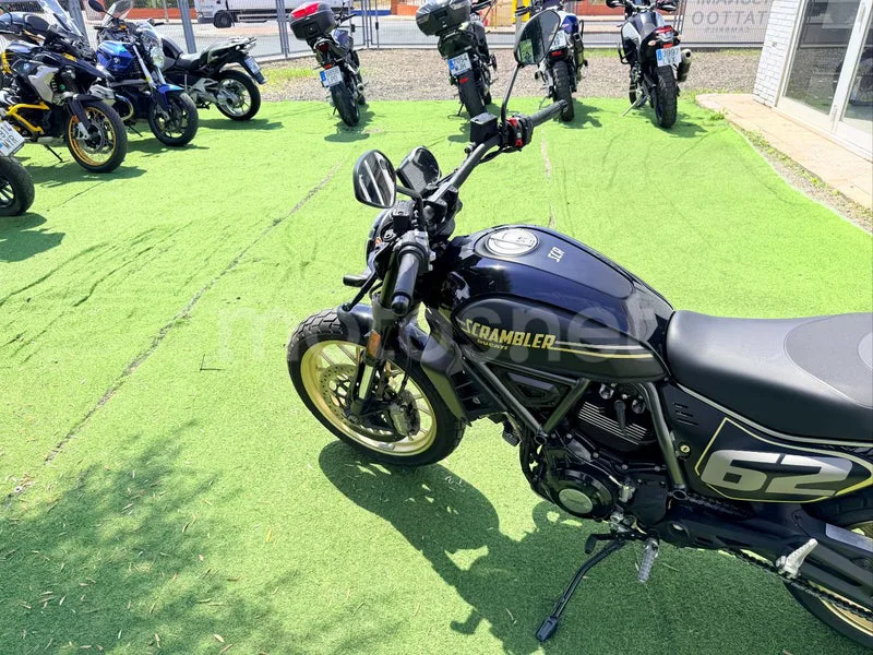 Ducati Scrambler - Vista 18