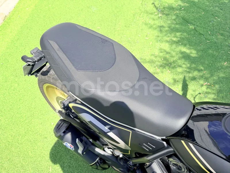Ducati Scrambler - Vista 9