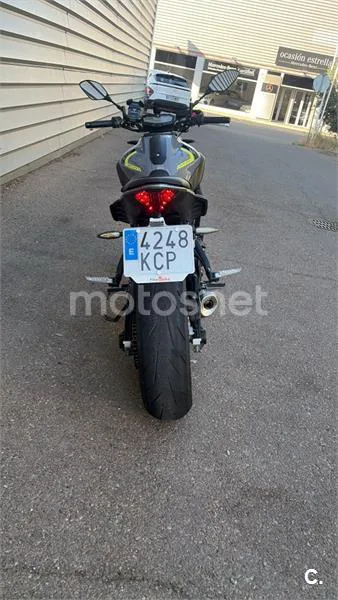Yamaha MT-07 - Vista 3