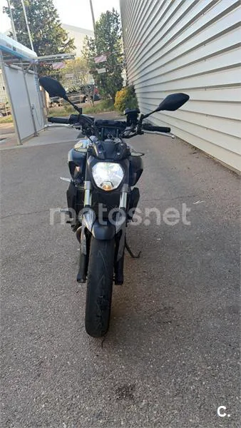 Yamaha MT-07 - Vista 4