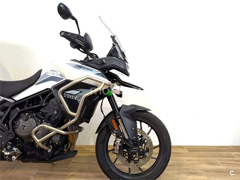 Triumph Tiger 900 - Vista 4