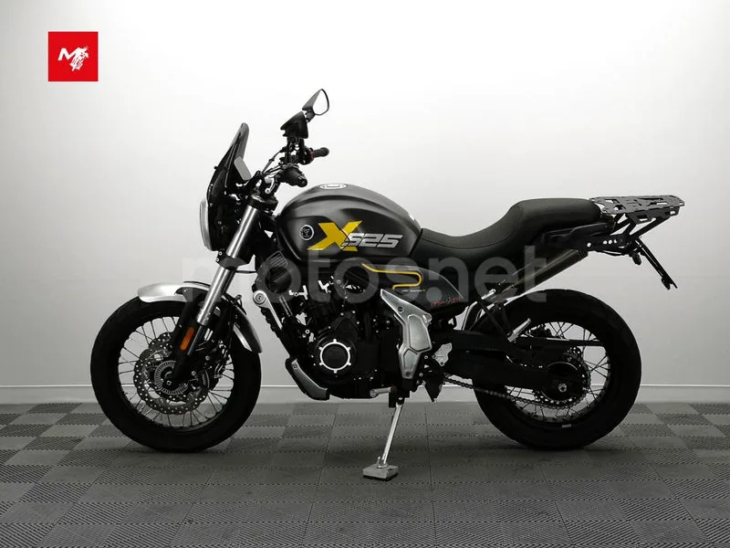 Voge 525ACX - Vista 15