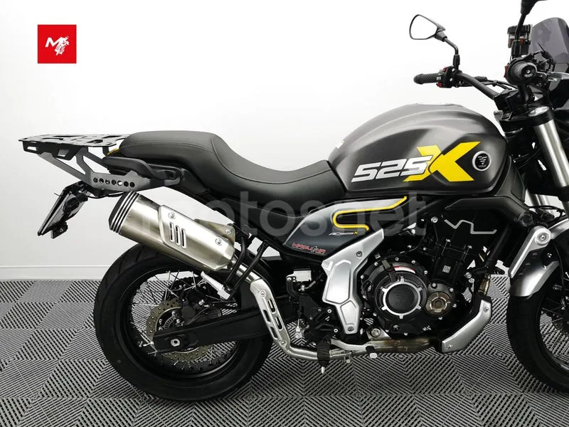 Voge 525ACX - Vista 7
