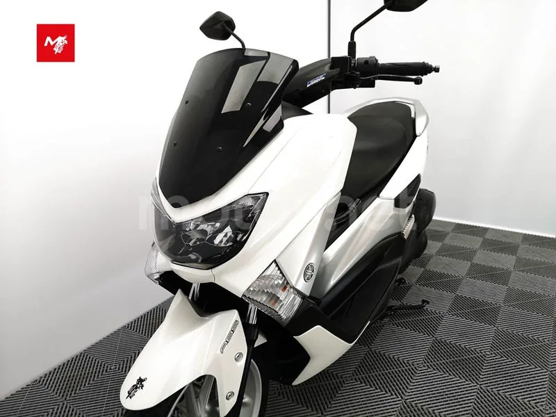 Yamaha NMAX - Vista 19