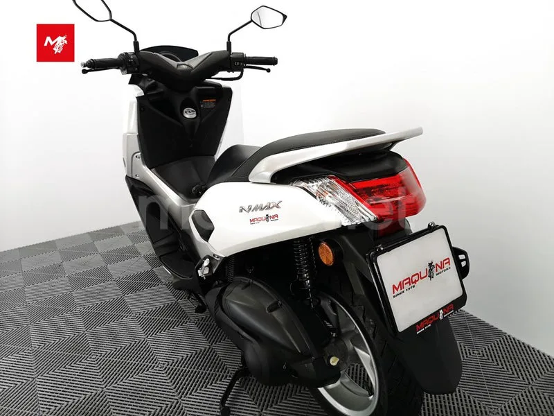 Yamaha NMAX - Vista 20