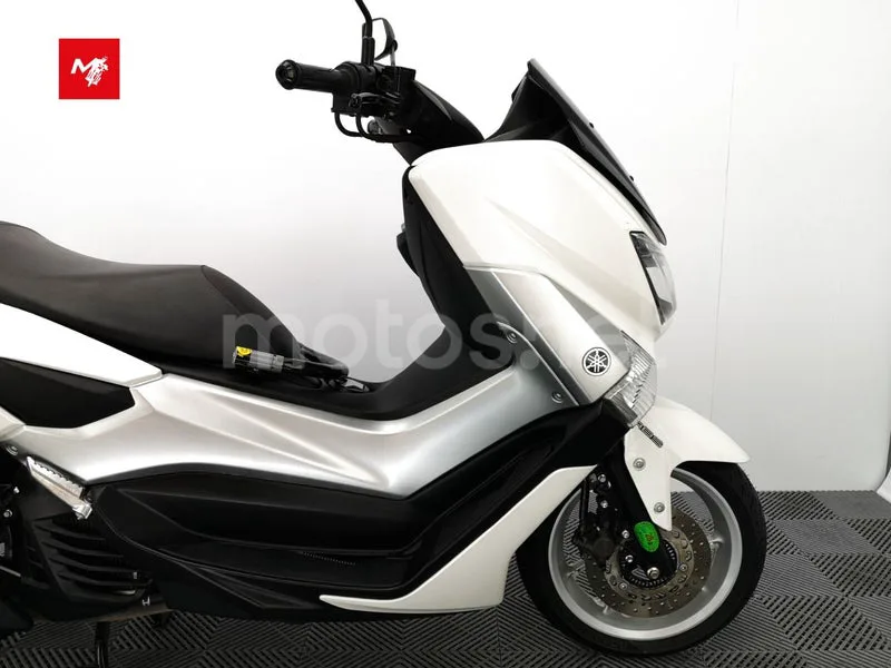 Yamaha NMAX - Vista 6