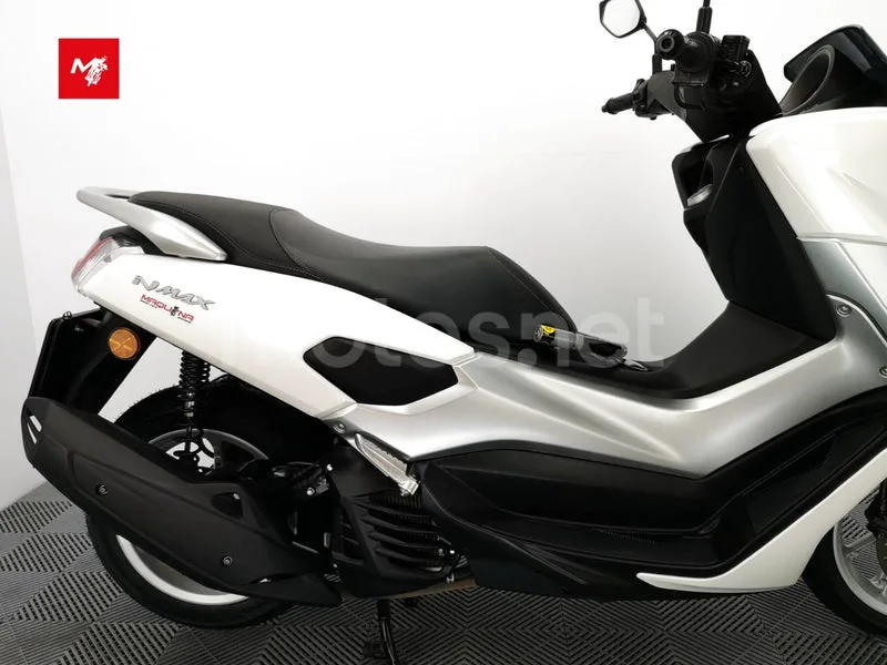 Yamaha NMAX - Vista 7