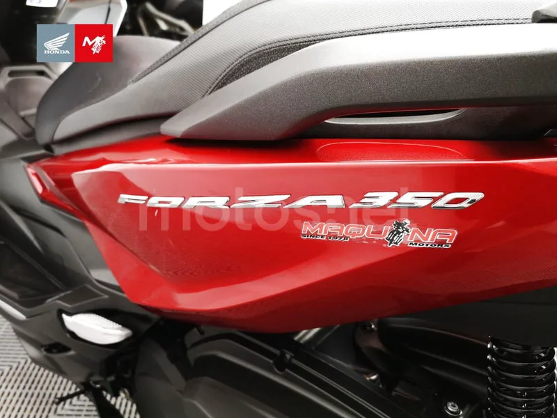Honda Forza 350 - Vista 14