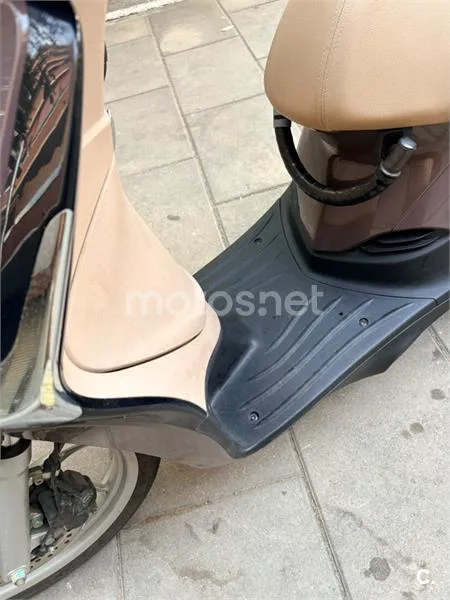 Piaggio Liberty 125 - Vista 3