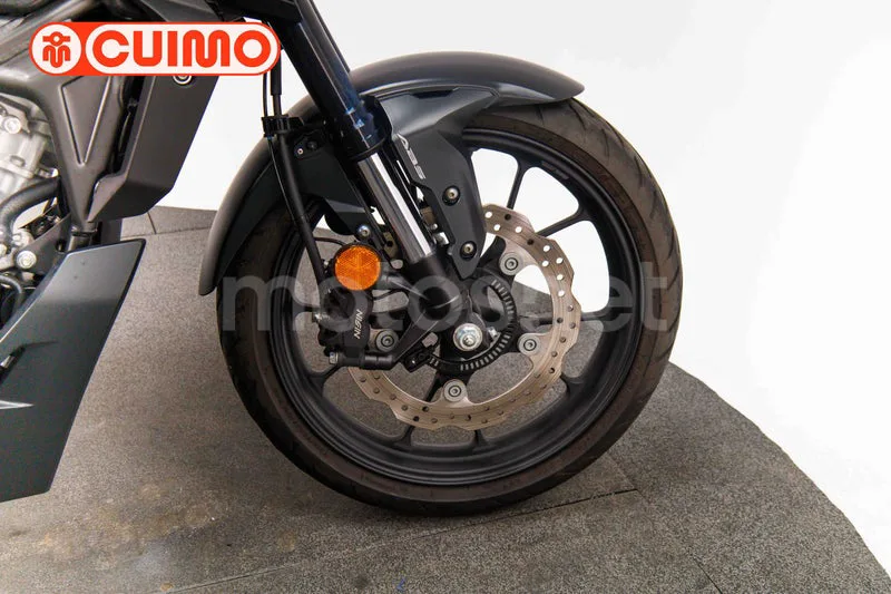 Honda CB125R - Vista 14