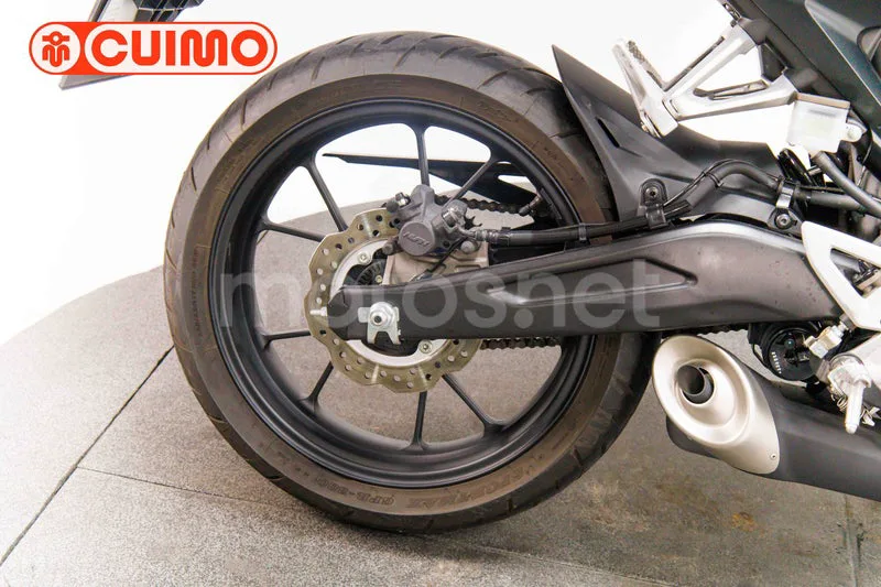 Honda CB125R - Vista 16