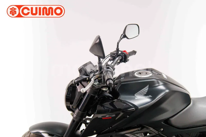 Honda CB125R - Vista 21