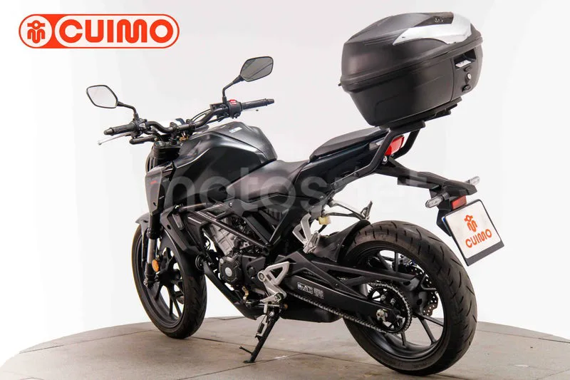 Honda CB125R - Vista 6