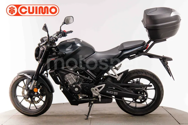 Honda CB125R - Vista 8