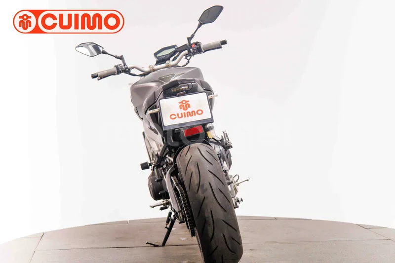 Yamaha MT-09 - Vista 5