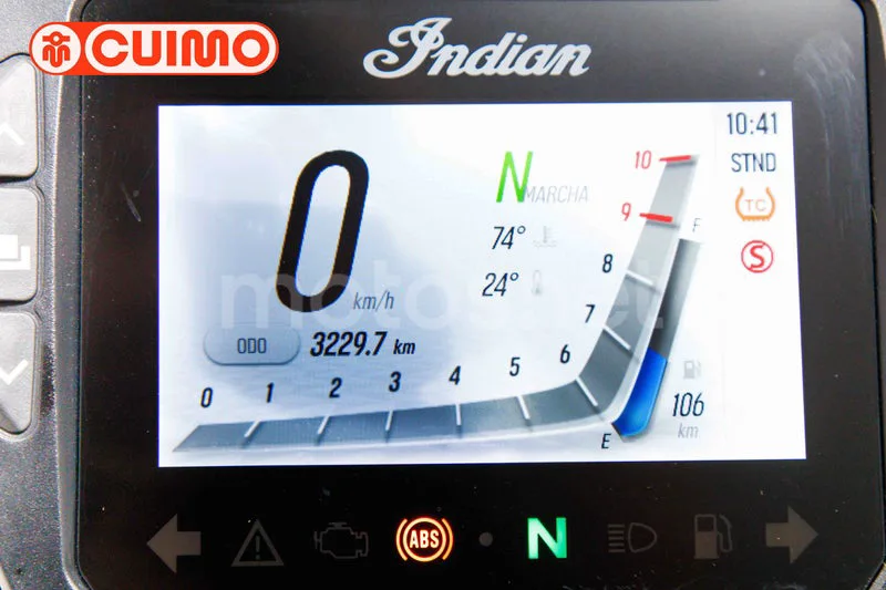 Indian FTR 1200 - Vista 24