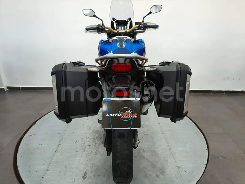 Honda CRF1000L Africa Twin - Vista 4