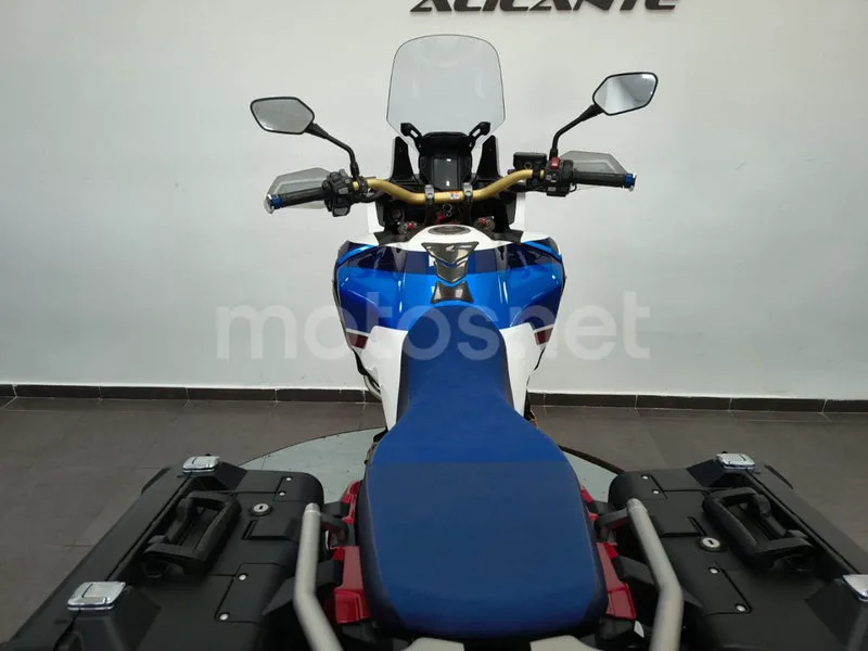 Honda CRF1000L Africa Twin - Vista 6
