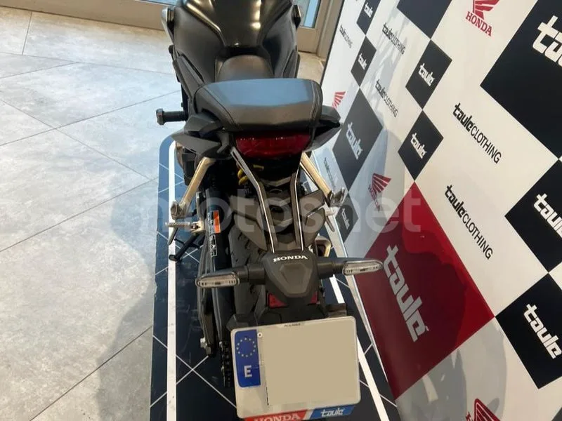 Honda CB650R - Vista 3