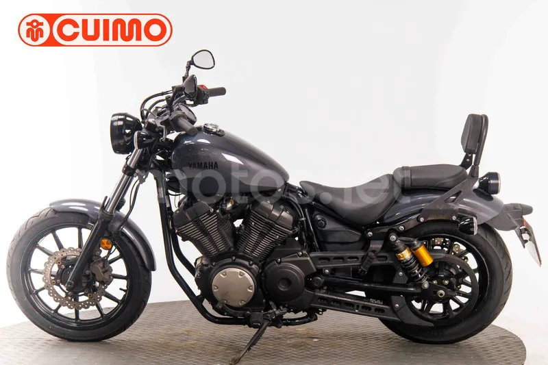 Yamaha XV950 - Vista 8