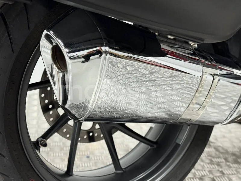 BMW R 1250 RT - Vista 14