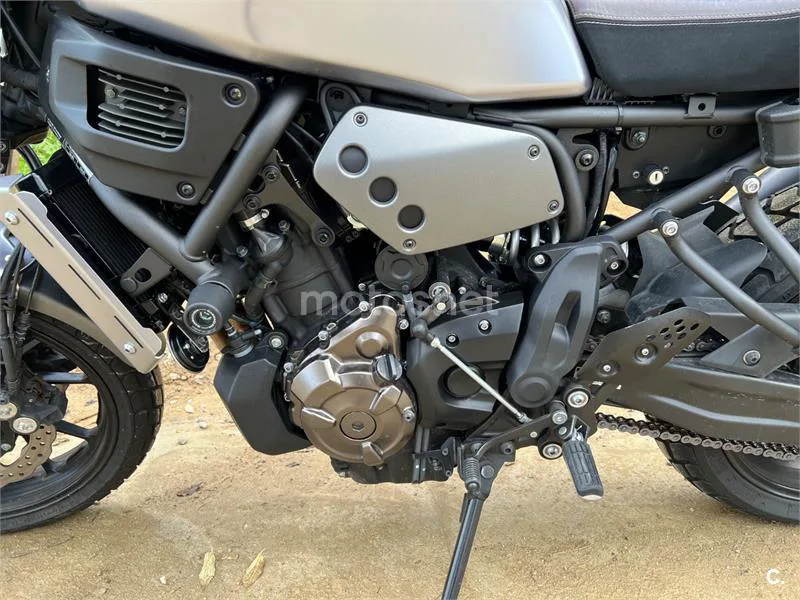 Yamaha XSR700 - Vista 6